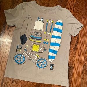 2 t-shirt bundle Joe Fresh 7/8 gray graphic & Gap 8 gray and blue striped